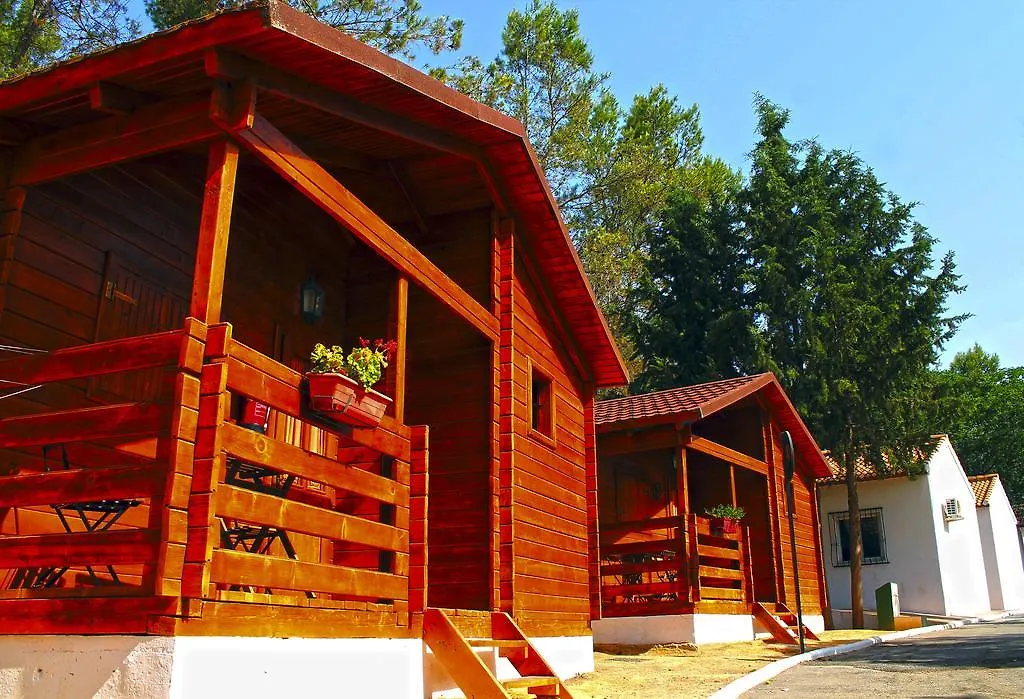 Centro De Ocio Alua Bungalows Camping Rafting Benameji 0*,  Spain