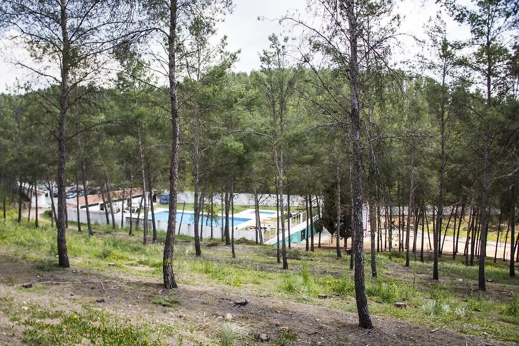 Centro De Ocio Alua Bungalows Camping Rafting Benameji