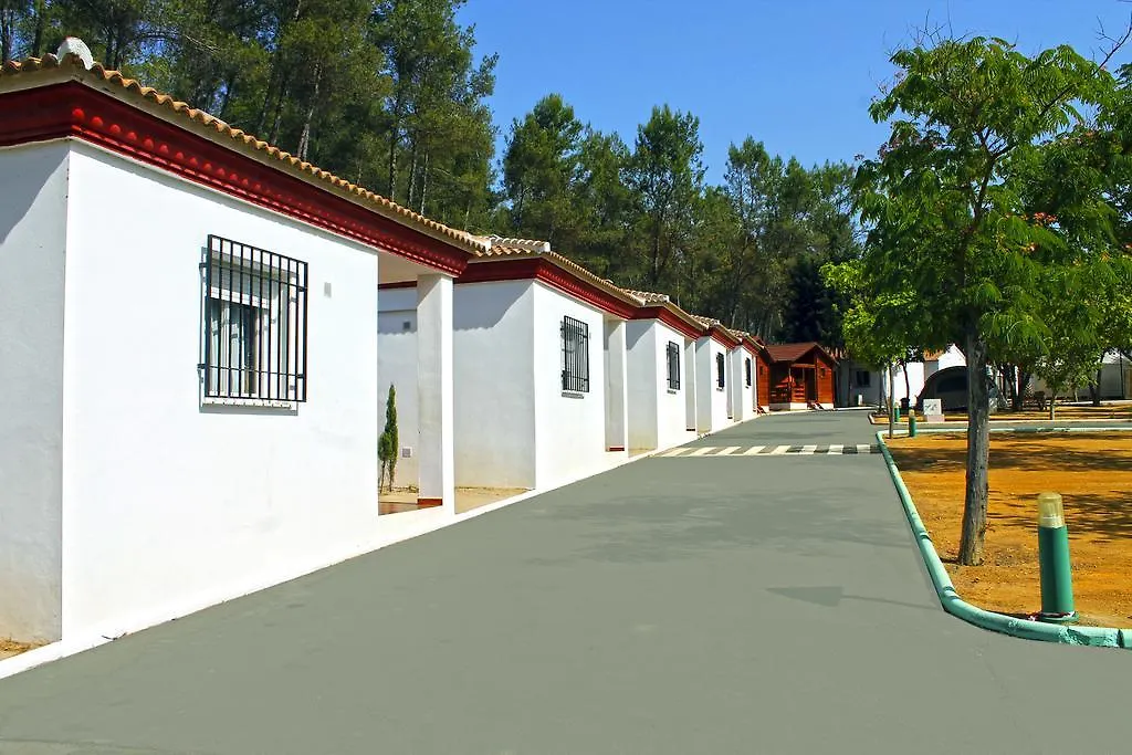 Centro De Ocio Alua Bungalows Camping Rafting Benameji Campsite