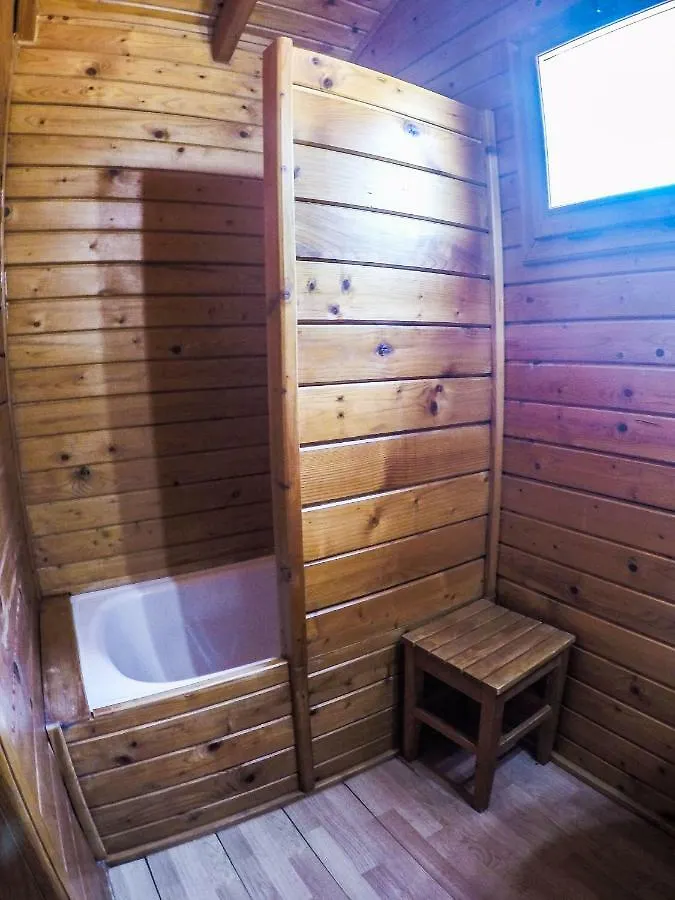 Centro De Ocio Alua Bungalows Camping Rafting Benameji